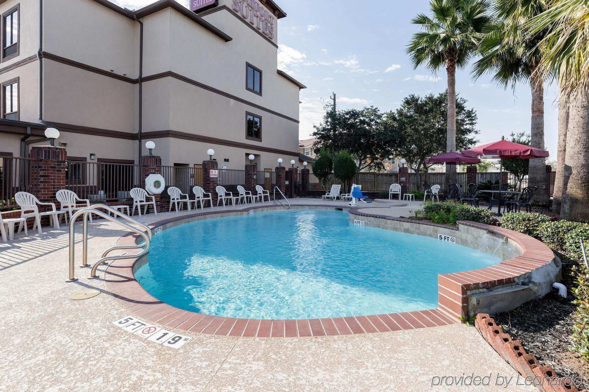 Comfort Suites Lake Jackson Clute Exteriör bild